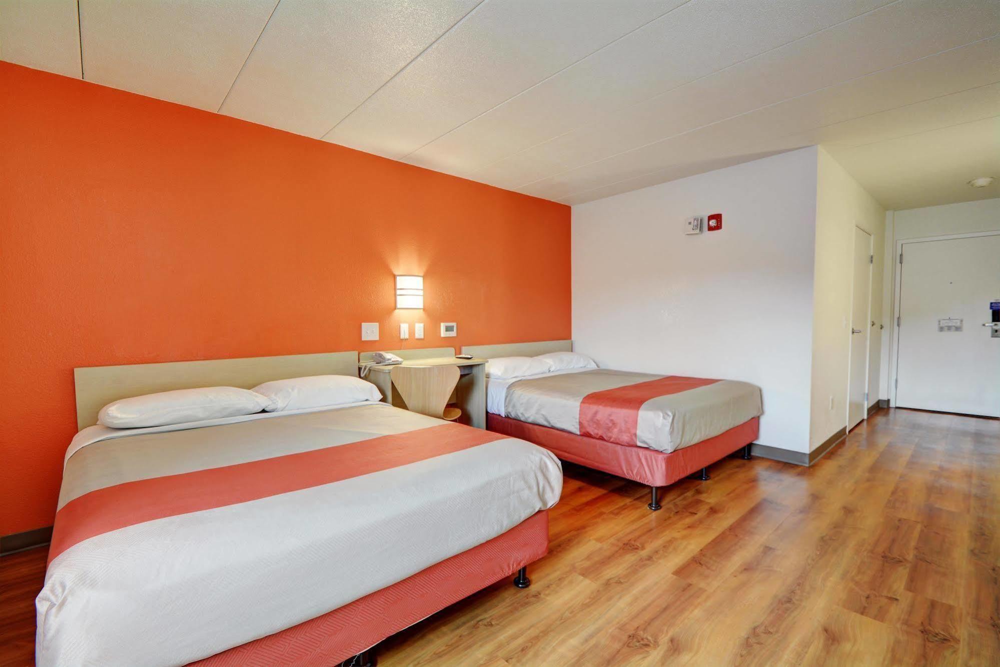 Motel 6-Seekonk, Ma - Providence East Exterior photo
