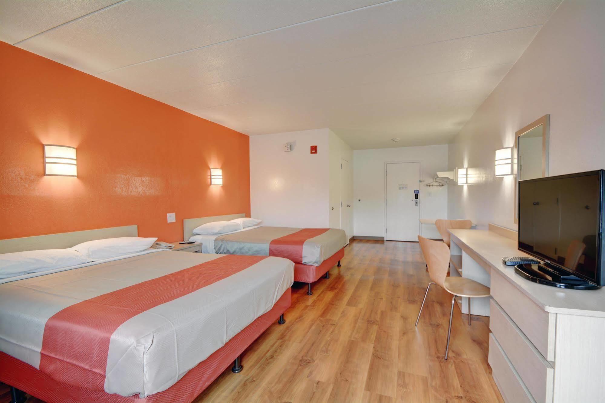 Motel 6-Seekonk, Ma - Providence East Exterior photo