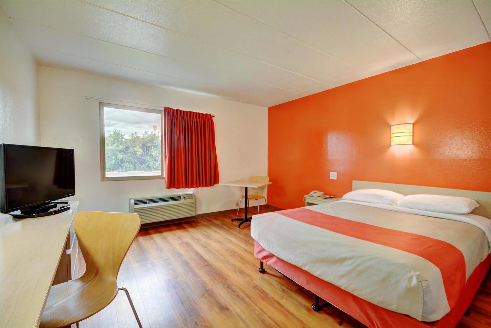 Motel 6-Seekonk, Ma - Providence East Exterior photo